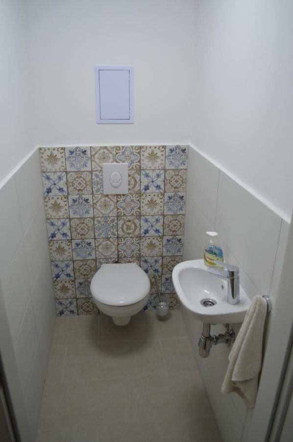 Siofok Ezuestpart Granada 2 Koezvetlen Vizparti Apartman Apartment Bagian luar foto